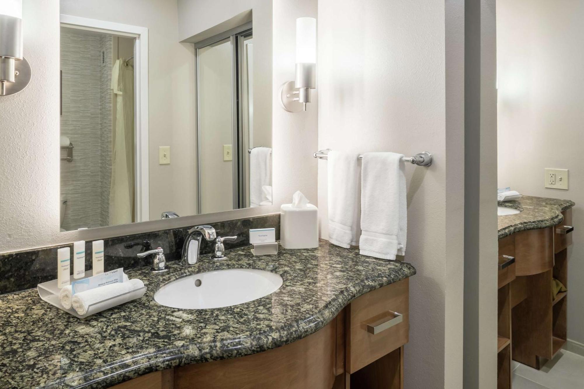 Homewood Suites By Hilton Cedar Rapids-North Esterno foto