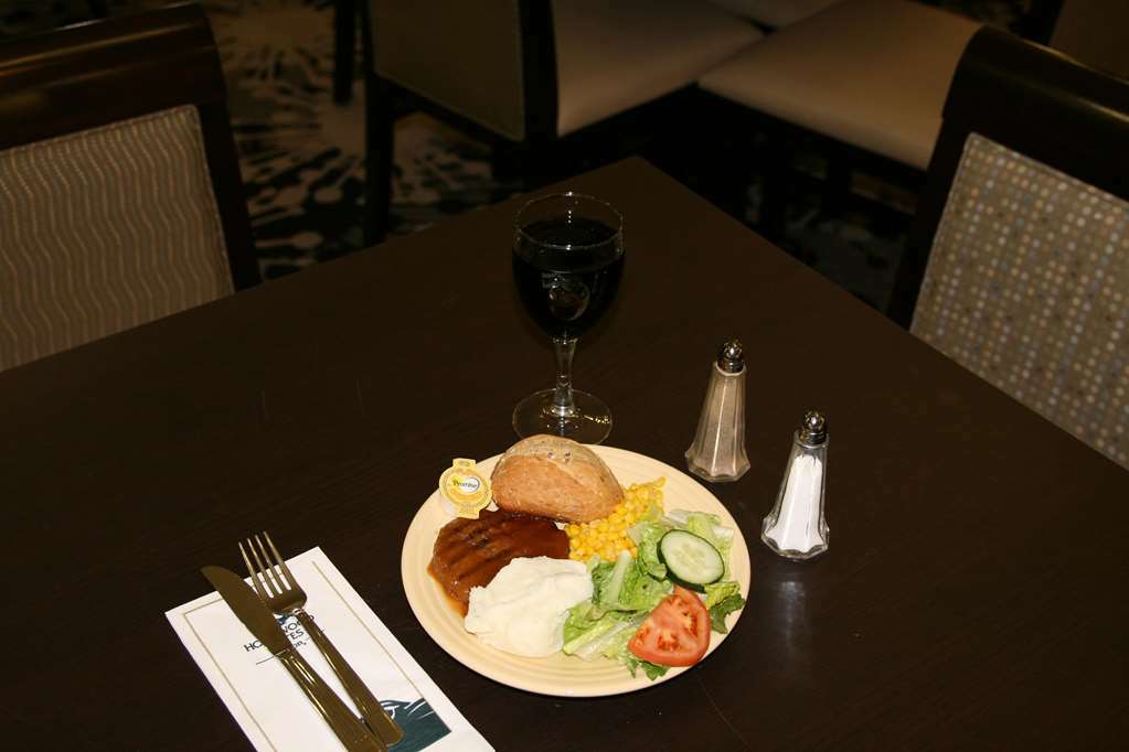 Homewood Suites By Hilton Cedar Rapids-North Ristorante foto